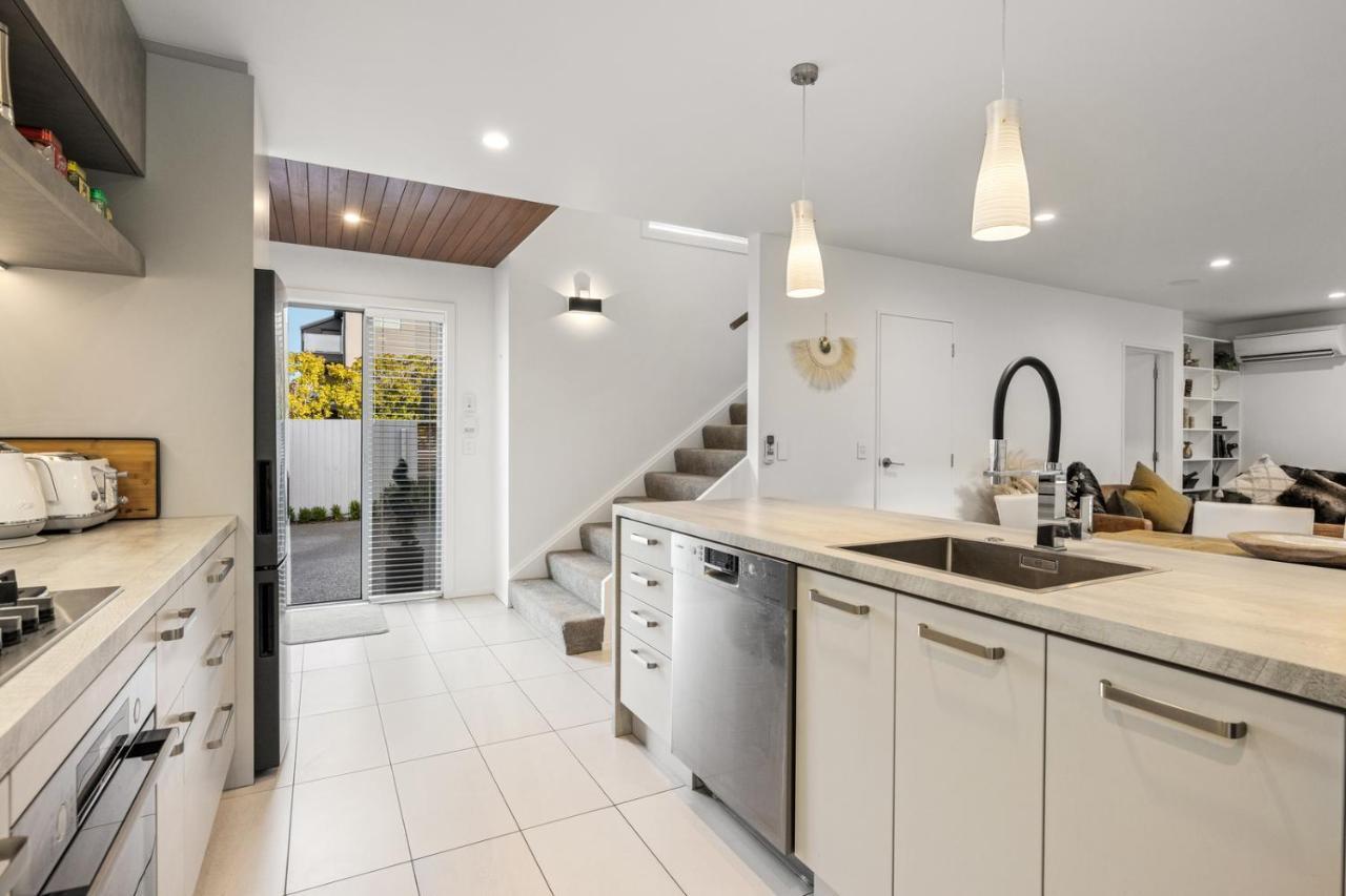 City Escape - Christchurch Central Apartment Екстериор снимка